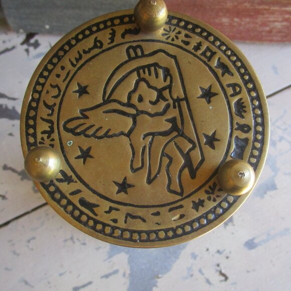 VINTAGE Brass Roman Numerals Astrological Zodiac Clock Hourglass - Picture 5 of 5